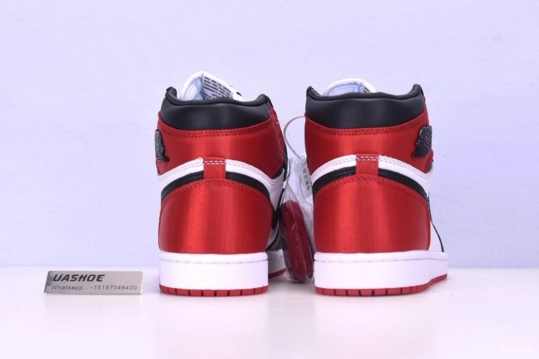  Jordan CD0461-016 1 Retro Satin High Toe Black 1013